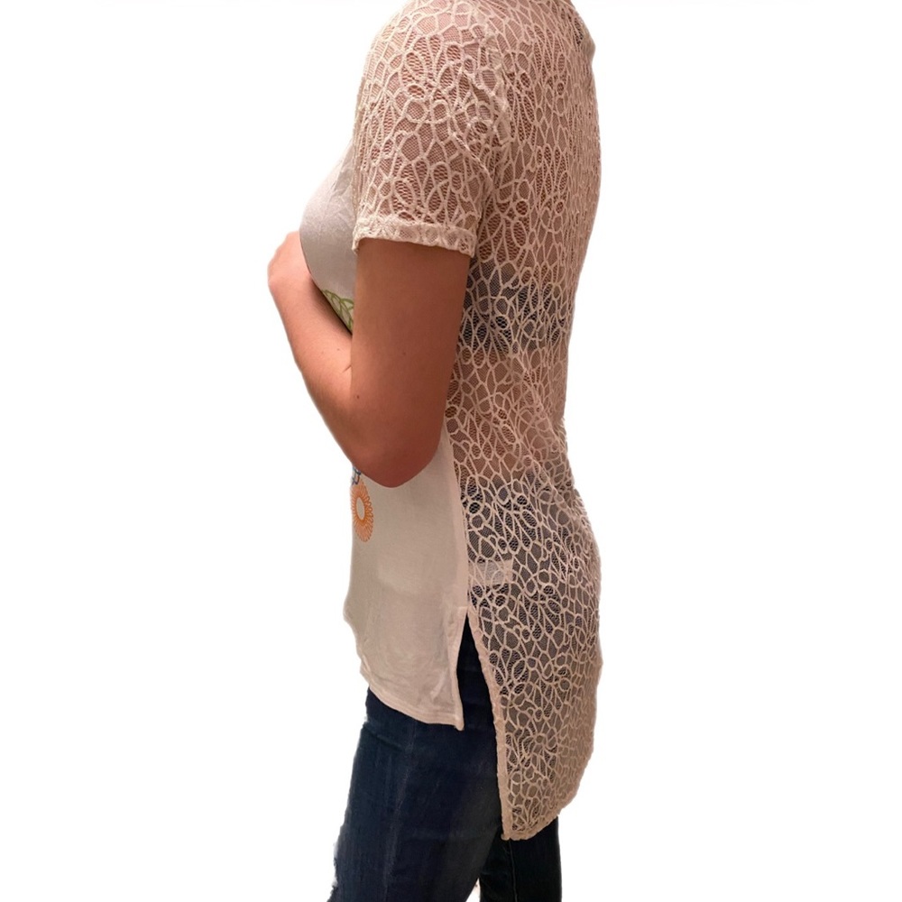 #35 L’Amour Nanette Lepore Short Sleeve Graphic Lace - Picture 2 of 6